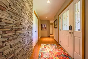 215 Piney Woods Dr, Penn Forrest, PA 18229 - Photo 16