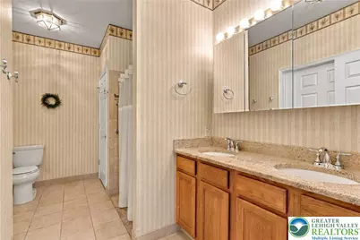 5229 Garden View Lane, Lower Macungie Township, PA 18062 - Photo 22