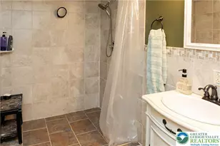 5 Midland Dr, Palmer Twp, PA 18045 - Photo 54