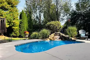 5 Midland Dr, Palmer Twp, PA 18045 - Photo 58