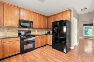 271 Kurt Dr, Upper Nazareth, PA 18064 - Photo 24