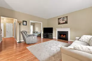 271 Kurt Dr, Upper Nazareth, PA 18064 - Photo 18
