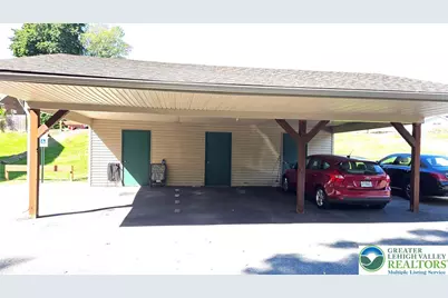 3131 E Church Circle #6, Whitehall Township, PA 18052 - Photo 22