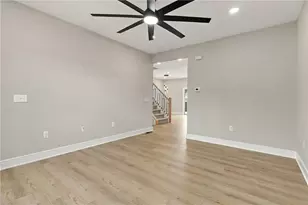 822 Hunter St, North Catasauqua Bor, PA 18032 - Photo 8