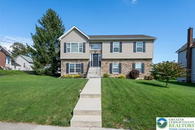 534 Seip Avenue, Nazareth Boro, PA 18064 - Photo 1