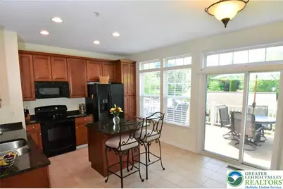 1600 Oakridge Lane, Hellertown Boro, PA 18055 - Photo 6
