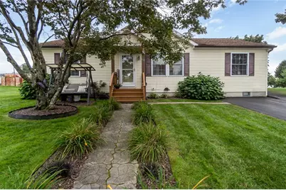 514 Norman Road, Plainfield Township, PA 18064 - Photo 1