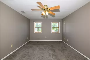 606 Buckingham Dr, Northampton Boro, PA 18067 - Photo 24