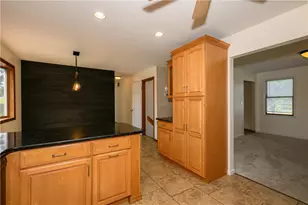 606 Buckingham Dr, Northampton Boro, PA 18067 - Photo 8