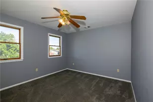 606 Buckingham Dr, Northampton Boro, PA 18067 - Photo 34