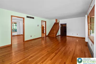 2530 Rosewood Drive, Hanover Twp, PA 18017 - Photo 8