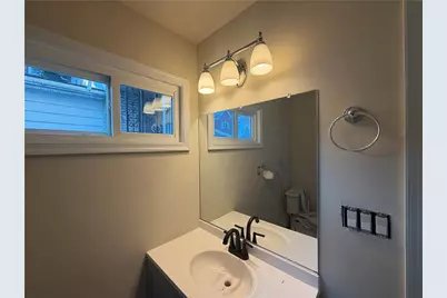 722 N Clewell Street, Fountain Hill Boro, PA 18015 - Photo 6