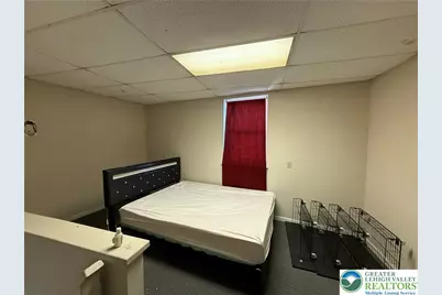 1215 Martin Luther King Drive, Allentown City, PA 18102 - Photo 4