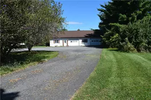4035 Devonshire Rd, Bethlehem Township, PA 18020 - Photo 2