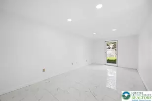 136 E West St, Wind Gap Boro, PA 18091 - Photo 32