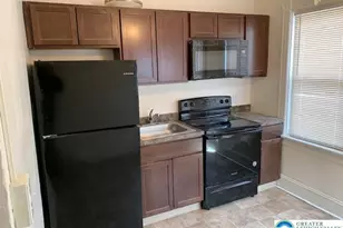 139 N 10th St, Allentown City, PA 18102 - Photo 2