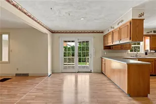 1285 Clearview Cir, Lower Macungie Township, PA 18103 - Photo 16
