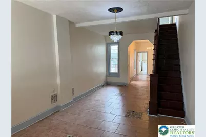 1312 N 10th Street, Reading, PA 19604 - Photo 2