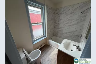 1312 N 10th Street, Reading, PA 19604 - Photo 8