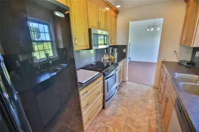 245 Tomahawk Trail, Allen Township, PA 18067 - Photo 12