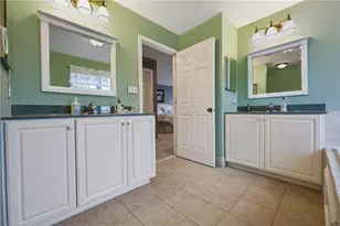 7080 Periwinkle Dr, Lower Macungie Township, PA 18062 - Photo 28
