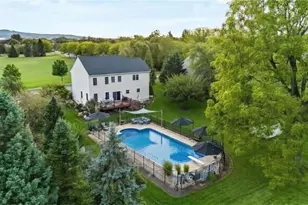 7080 Periwinkle Dr, Lower Macungie Township, PA 18062 - Photo 2