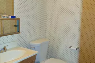 643 Dogwood Ln, Stockertown Boro, PA 18040 - Photo 14