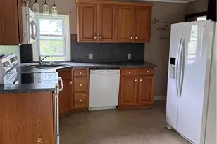 825 Maryland St, Whitehall Township, PA 18052 - Photo 4