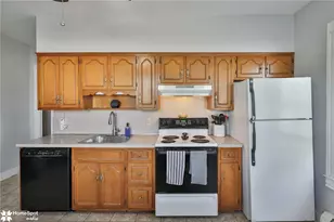207 Washington Park, Nazareth Boro, PA 18064 - Photo 14