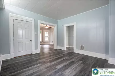 739 Broadway, Bangor, PA 18013 - Photo 12