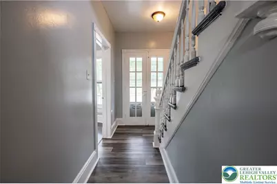 739 Broadway, Bangor, PA 18013 - Photo 2