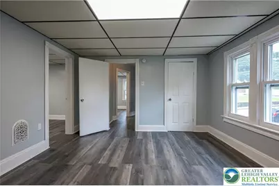 739 Broadway, Bangor, PA 18013 - Photo 30