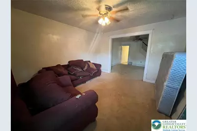 2023 Ferry Street, Wilson, PA 18042 - Photo 4