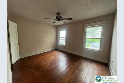 2023 Ferry Street, Wilson, PA 18042 - Photo 18