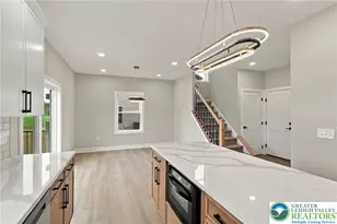 824 Hunter St, North Catasauqua Bor, PA 18032 - Photo 12