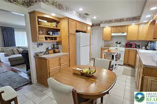 4474 Phillip St, Whitehall Township, PA 18052 - Photo 4