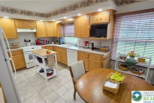 4474 Phillip St, Whitehall Township, PA 18052 - Photo 6