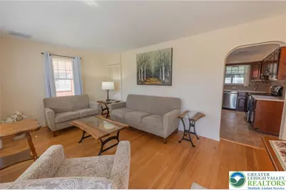 425 3rd Street, Emmaus Boro, PA 18049 - Photo 4
