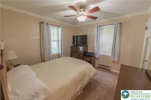 425 3rd St, Emmaus Boro, PA 18049 - Photo 10