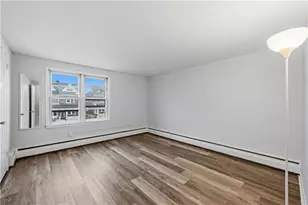 810 S 10th St, Allentown City, PA 18103 - Photo 10