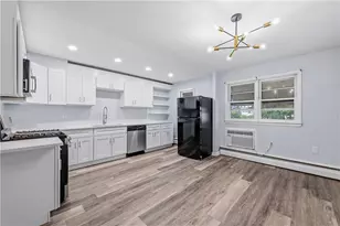 810 S 10th St, Allentown City, PA 18103 - Photo 6