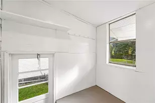 1325 Byfield St, Allentown City, PA 18103 - Photo 12