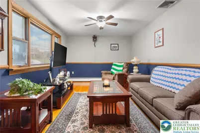 62 N Broad, Upper Nazareth Twp, PA 18064 - Photo 4