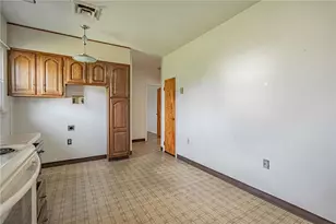 2231 Fuller St, Whitehall Township, PA 18052 - Photo 4