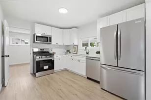 1117 Center St, Coplay Boro, PA 18037 - Photo 6