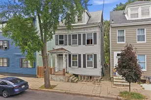 813 Ferry St, Easton, PA 18042 - Photo 2