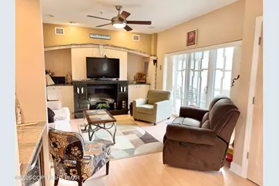 322 Hummingbird Way #102J2, Kidder Twp, PA 18624 - Photo 10