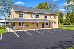 403 Walnut St, Bath, PA 18014 - Photo 1