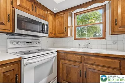 714 Lexington Road, Lower Nazareth Twp, PA 18064 - Photo 28