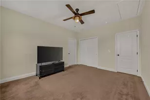 6100 Blue Belle Dr, Upper Saucon Township, PA 18034 - Photo 42